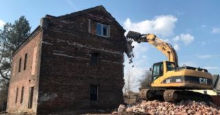 Демонтаж кирпичного дома Алексин, цена от 2928 руб.